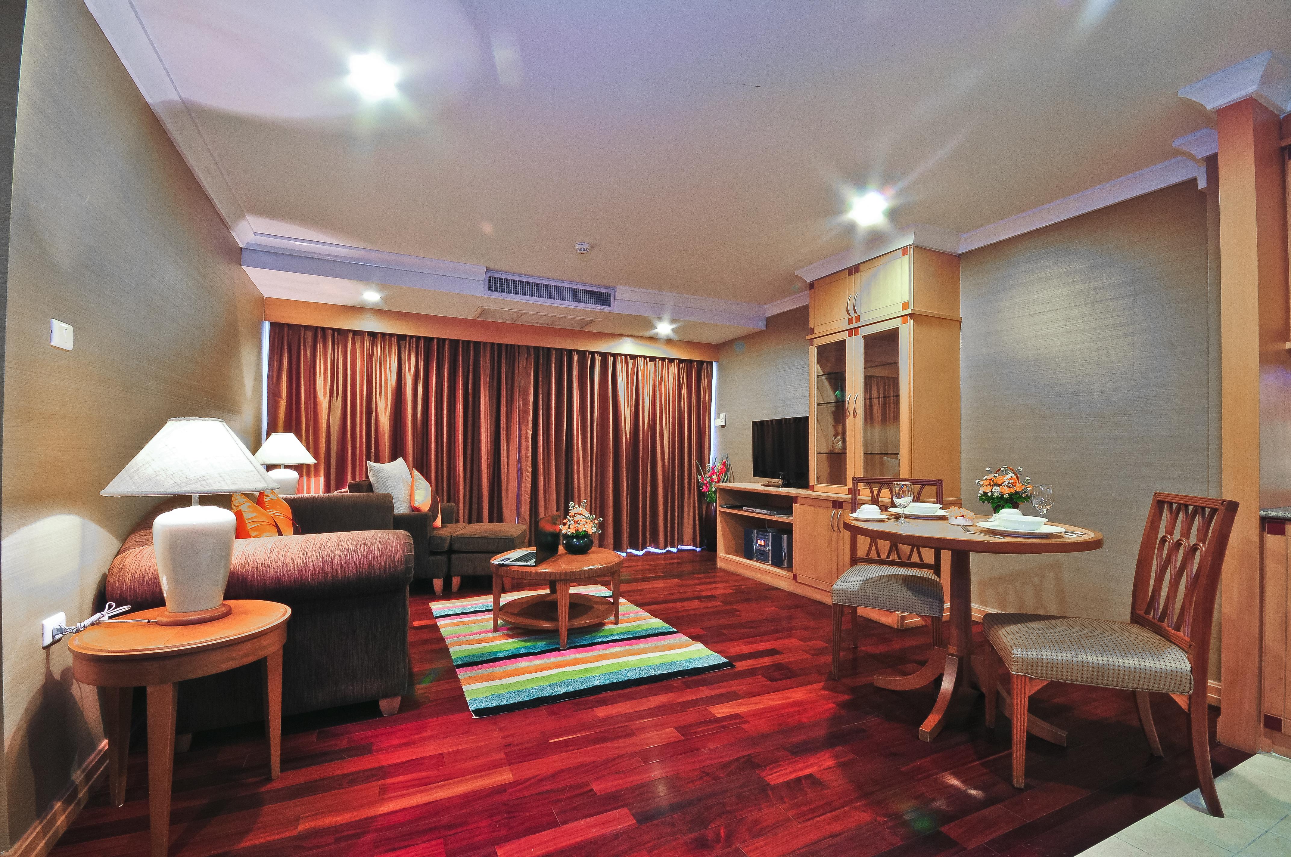 Admiral Suites Bangkok Zewnętrze zdjęcie