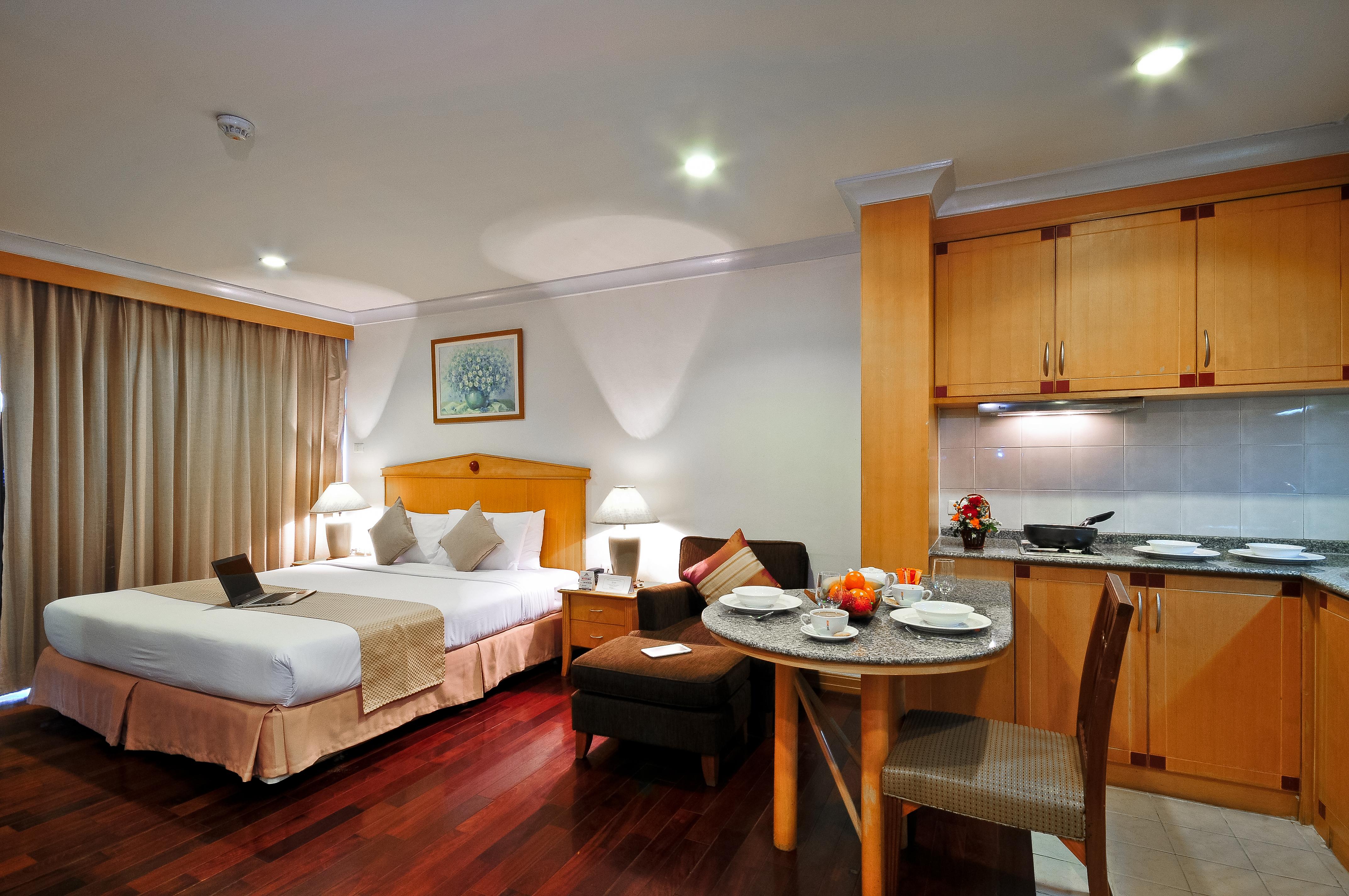 Admiral Suites Bangkok Zewnętrze zdjęcie