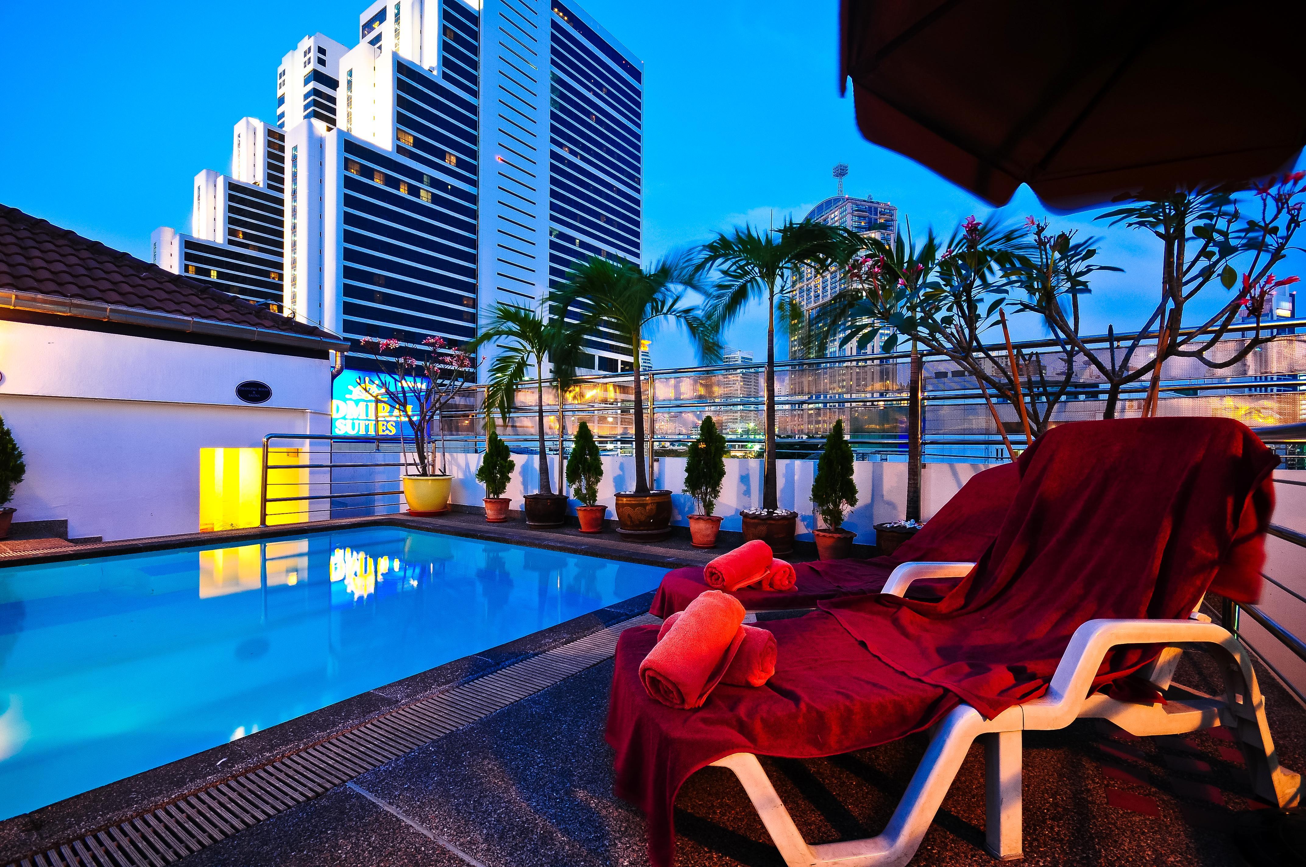 Admiral Suites Bangkok Zewnętrze zdjęcie