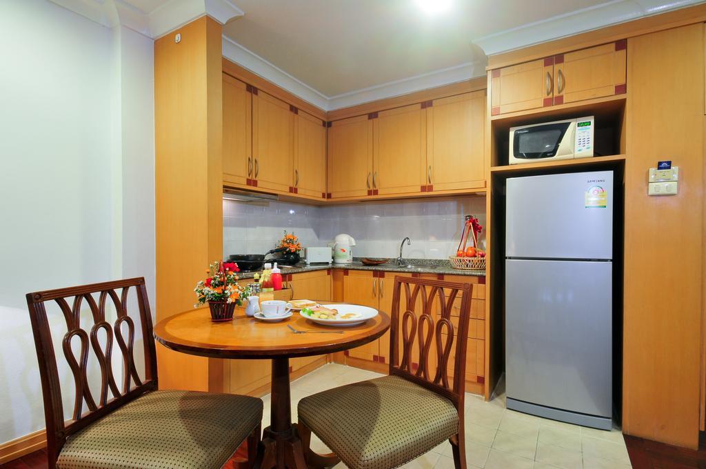 Admiral Suites Bangkok Zewnętrze zdjęcie