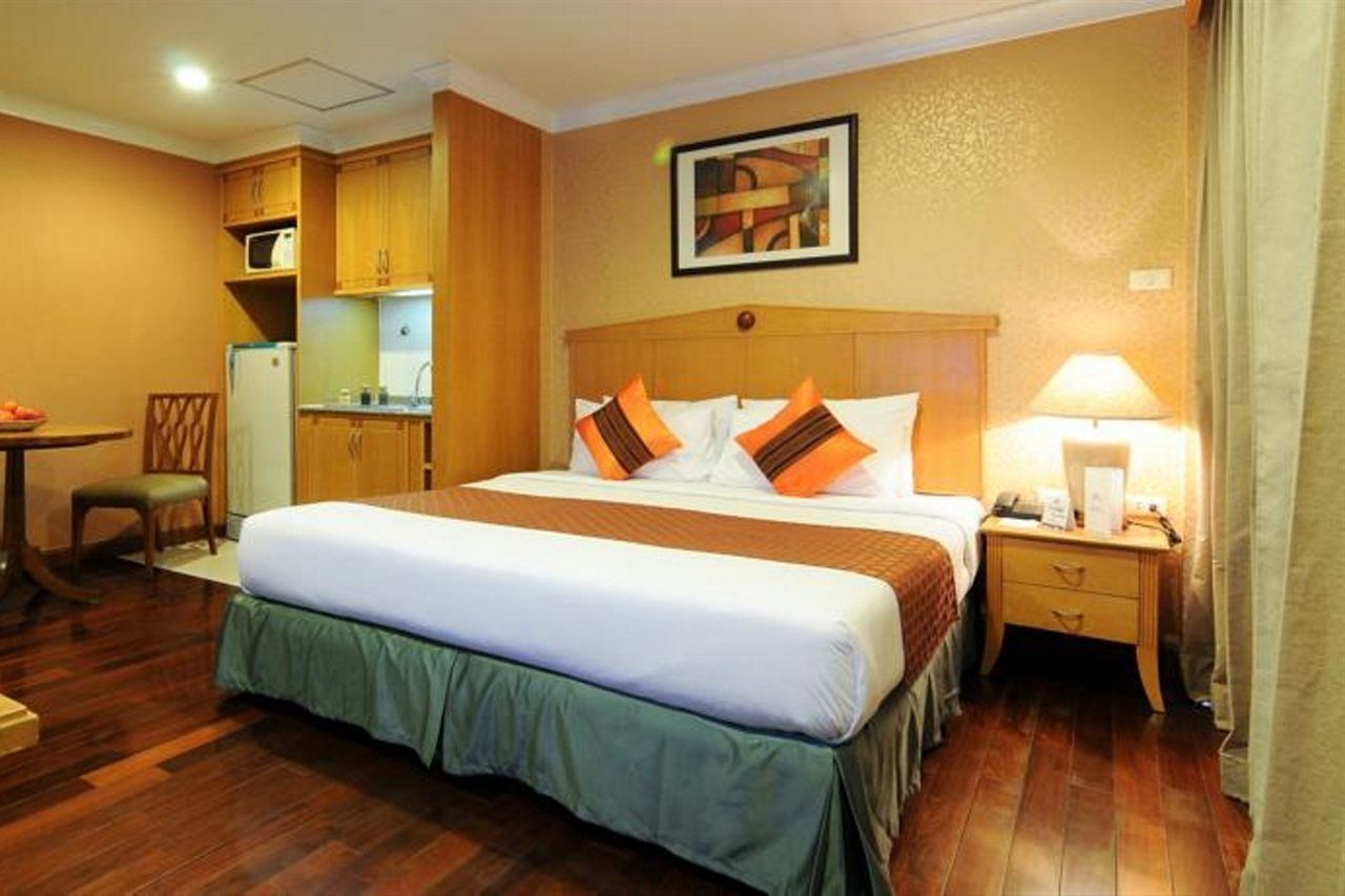 Admiral Suites Bangkok Zewnętrze zdjęcie