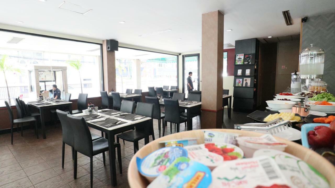 Admiral Suites Bangkok Zewnętrze zdjęcie