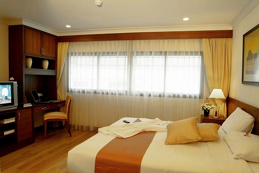 Admiral Suites Bangkok Zewnętrze zdjęcie